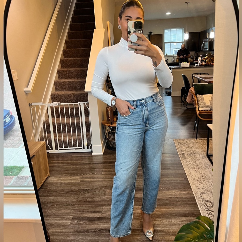 American Eagle Outfitters Light Blue High Rise Jeans